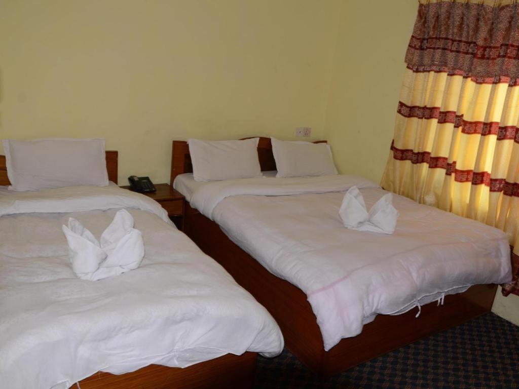 Hotel Royal Image Покхара Экстерьер фото